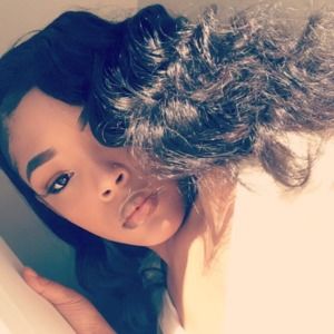 Meet your Posher, Desarae